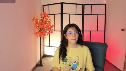 Snapshot of sam_pay chatting on November 24, 2025, 12:16 pm Sam online show from November 24, 2025, 12:16 pm