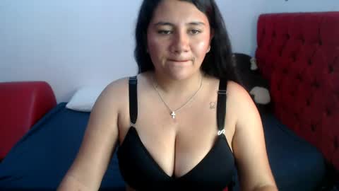 Snapshot of sam_sexyy2 chatting on May 15, 2026, 4:14 pm sam_sexyy2 online show from May 15, 2026, 4:14 pm