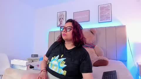 Samantha  online show from December 15, 2025, 12:31 pm