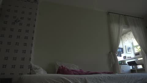 Sam online show from January 17, 2025, 8:13 am