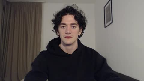 Sam online show from December 3, 2025, 12:07 am