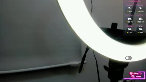 samanta__milk online show from October 31, 2025, 11:44 am