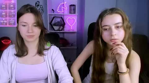 Snapshot of samanta_kisses chatting on December 3, 2025, 8:40 pm samanta_kisses online show from December 3, 2025, 8:40 pm