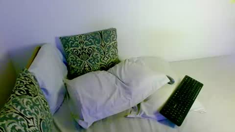 Snapshot of samanta_r_ chatting on June 27, 2026, 3:39 pm Samanta online show from June 27, 2026, 3:39 pm
