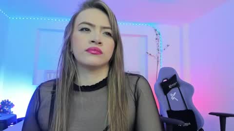 Samanta online show from November 12, 2025, 11:43 am