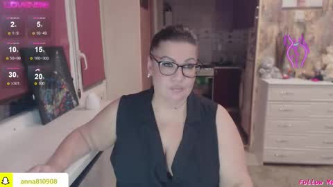 Snapshot of samanta_shy chatting on January 14, 2026, 2:55 pm Marry online show from January 14, 2026, 2:55 pm