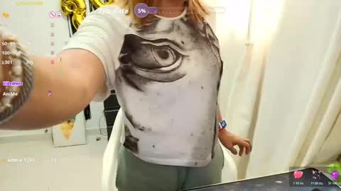 Snapshot of samanta_stone69 chatting on February 9, 2026, 9:08 pm Samanta Stone online show from February 9, 2026, 9:08 pm