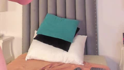 Snapshot of samanta_william chatting on January 27, 2025, 8:40 am samanta online show from January 27, 2025, 8:40 am