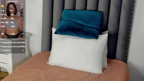 Snapshot of samanta_william chatting on February 9, 2025, 6:01 am samanta online show from February 9, 2025, 6:01 am