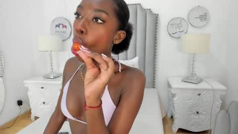 Samanta online show from November 10, 2025, 7:57 pm