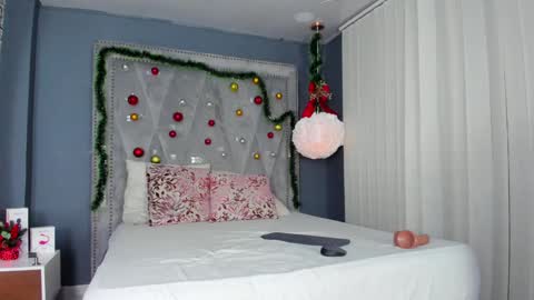 Snapshot of samantamaturehot chatting on January 4, 2025, 7:44 pm Samanta... online show from January 4, 2025, 7:44 pm