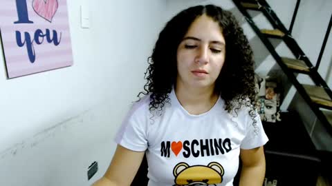 Snapshot of samantha2girl chatting on December 6, 2024, 12:56 am samantha online show from December 6, 2024, 12:56 am