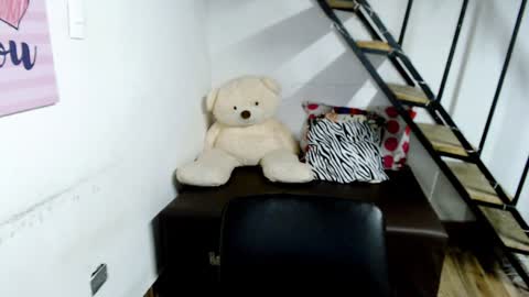 Snapshot of samantha2girl chatting on December 20, 2024, 11:26 pm samantha online show from December 20, 2024, 11:26 pm