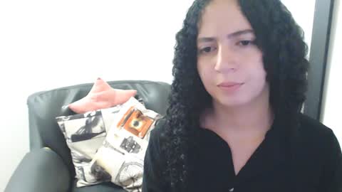 Snapshot of samantha2girl chatting on December 24, 2024, 3:16 am samantha online show from December 24, 2024, 3:16 am