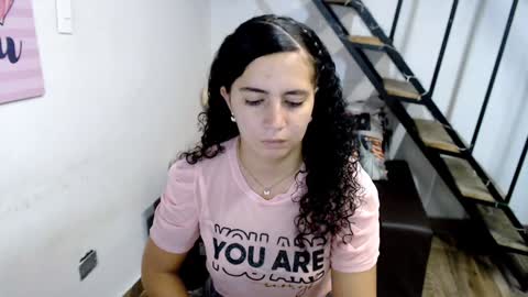 Snapshot of samantha2girl chatting on February 8, 2025, 9:25 pm samantha online show from February 8, 2025, 9:25 pm