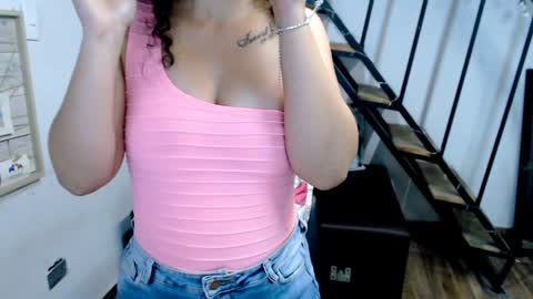 Snapshot of samantha2girl chatting on February 26, 2025, 12:27 am samantha online show from February 26, 2025, 12:27 am