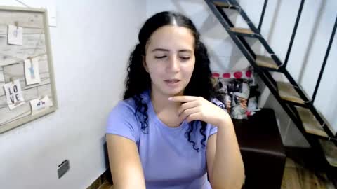 Snapshot of samantha2girl chatting on February 28, 2025, 10:17 pm samantha online show from February 28, 2025, 10:17 pm