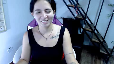 Snapshot of samantha2girl chatting on September 12, 2025, 6:52 pm samantha online show from September 12, 2025, 6:52 pm