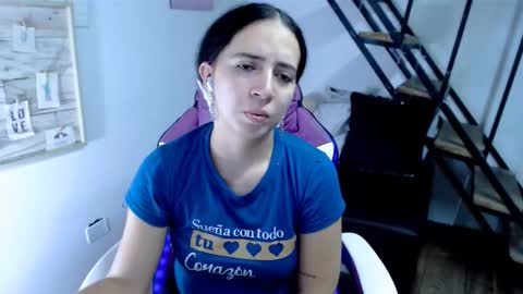 Snapshot of samantha2girl chatting on September 24, 2025, 7:28 pm samantha online show from September 24, 2025, 7:28 pm