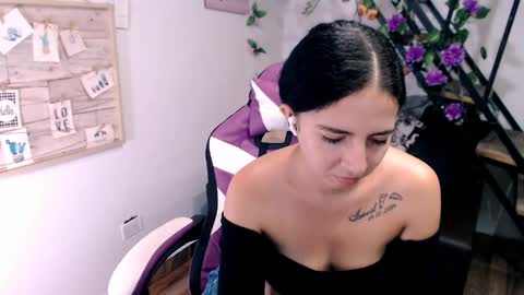 Snapshot of samantha2girl chatting on April 27, 2026, 1:58 am samantha online show from April 27, 2026, 1:58 am