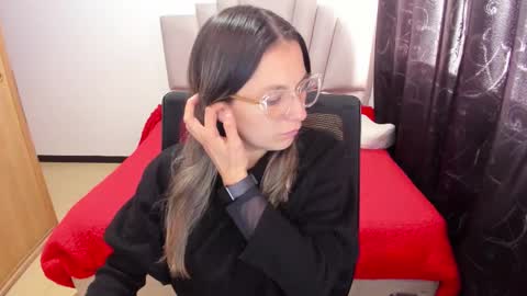 Samantha  online show from December 3, 2025, 2:59 pm