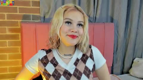 Snapshot of samantha_browwnn chatting on February 5, 2026, 5:23 am samantha_browwnn online show from February 5, 2026, 5:23 am