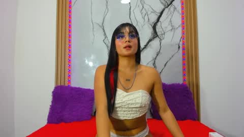 Snapshot of samantha_bunty chatting on November 17, 2025, 7:08 pm Samantha Cosplay Fridays online show from November 17, 2025, 7:08 pm