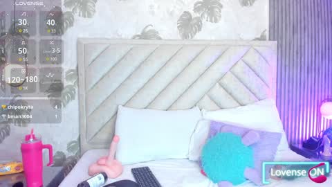 Snapshot of samantha_duque11 chatting on February 7, 2025, 7:50 am Samantha online show from February 7, 2025, 7:50 am