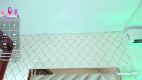 Snapshot of samantha_duque11 chatting on February 19, 2025, 7:39 am Samantha online show from February 19, 2025, 7:39 am