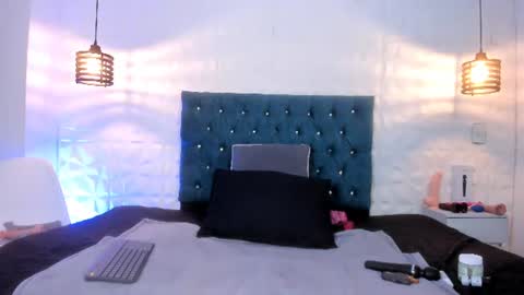 Snapshot of samantha_foxyy chatting on July 28, 2026, 2:13 pm samantha_foxyy online show from July 28, 2026, 2:13 pm