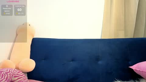 Snapshot of samantha_ros1 chatting on April 29, 2026, 12:53 pm Samantha Ros online show from April 29, 2026, 12:53 pm