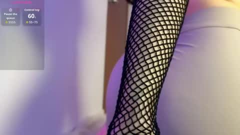 Snapshot of samantha_ros1 chatting on May 9, 2026, 12:10 pm Samantha Ros online show from May 9, 2026, 12:10 pm
