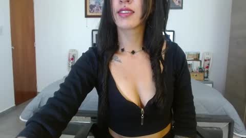 samantha singh1 online show from May 27, 2026, 4:37 pm