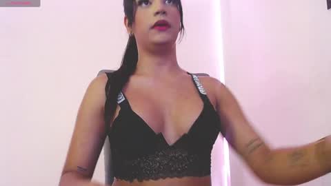 Salome Vargas online show from January 16, 2025, 4:17 am