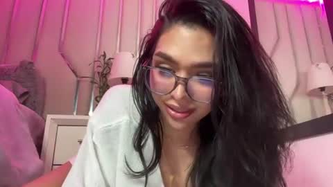 Snapshot of samanthabernardo_ chatting on June 12, 2026, 4:44 am Samantha Bernardo online show from June 12, 2026, 4:44 am