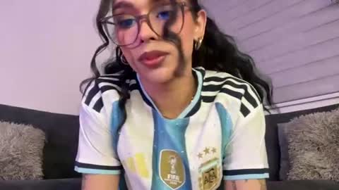 Snapshot of samanthabernardo_ chatting on June 17, 2026, 4:15 am Samantha Bernardo online show from June 17, 2026, 4:15 am