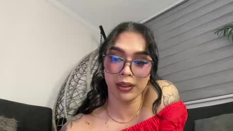 Snapshot of samanthabernardo_ chatting on June 18, 2026, 4:35 am Samantha Bernardo online show from June 18, 2026, 4:35 am