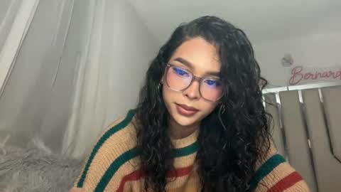 Snapshot of samanthabernardo_ chatting on July 18, 2026, 12:48 am Samantha Bernardo online show from July 18, 2026, 12:48 am
