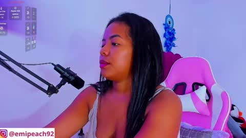 Snapshot of samanthabloom570089 chatting on November 1, 2025, 1:07 am Samantha Bloom online show from November 1, 2025, 1:07 am