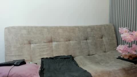 samanthajonexxx online show from October 25, 2025, 1:18 pm