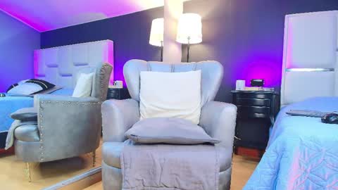Snapshot of samanthamilf__ chatting on May 21, 2026, 8:05 pm Samanta online show from May 21, 2026, 8:05 pm