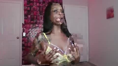 Snapshot of samanthaporsha chatting on January 11, 2025, 10:08 am samanthaporsha online show from January 11, 2025, 10:08 am