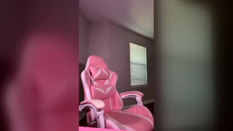 Snapshot of samanthaporsha chatting on April 1, 2026, 1:41 pm samanthaporsha online show from April 1, 2026, 1:41 pm