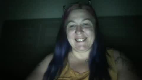 samanthasweetheart0402 online show from May 18, 2026, 5:35 am
