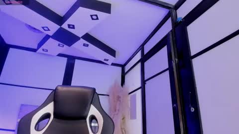 Snapshot of samaraanders chatting on December 21, 2025, 6:20 am Samara online show from December 21, 2025, 6:20 am