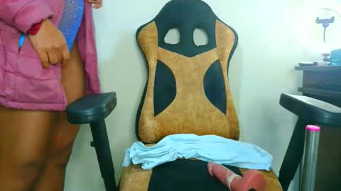 Snapshot of samary_thomas chatting on November 21, 2025, 1:26 am samary thomas online show from November 21, 2025, 1:26 am