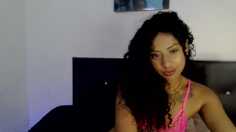 Snapshot of samaycole3 chatting on February 4, 2026, 3:12 am Samantha online show from February 4, 2026, 3:12 am