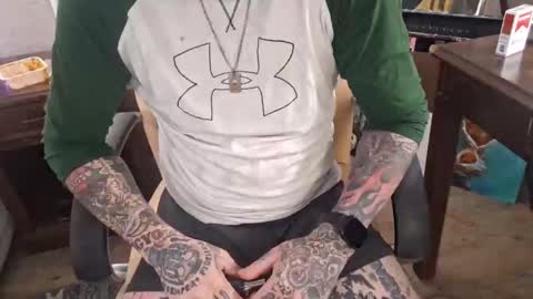 Snapshot of samboiamtho chatting on January 21, 2025, 6:43 am samboiamtho online show from January 21, 2025, 6:43 am