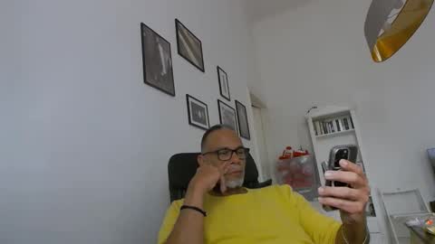 Snapshot of samcool67 chatting on May 14, 2026, 1:51 pm Sam online show from May 14, 2026, 1:51 pm