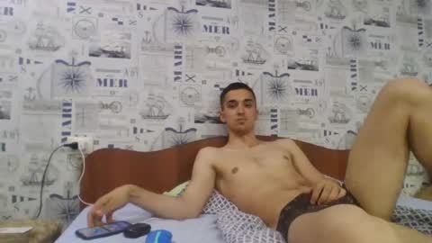 Snapshot of samcumtv chatting on May 24, 2026, 2:22 pm multitooman online show from May 24, 2026, 2:22 pm